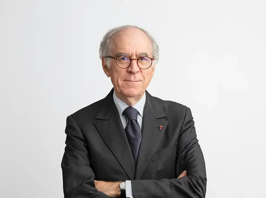 Pierre Sellal élu par le nouveau conseil d’administration  à la présidence de la Fondation de France